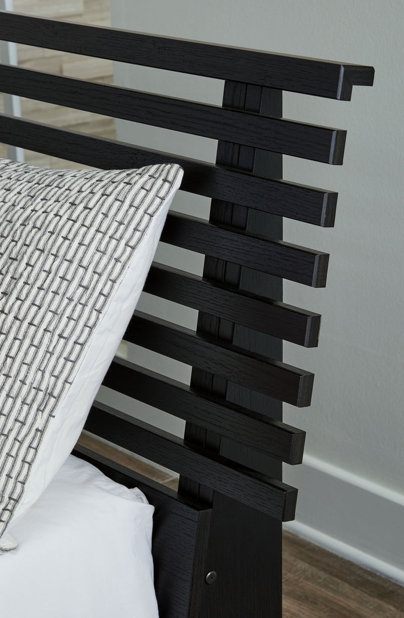 Danziar - Slat Headboard - R&R Furniture Gallery (Fountain Valley, CA)
