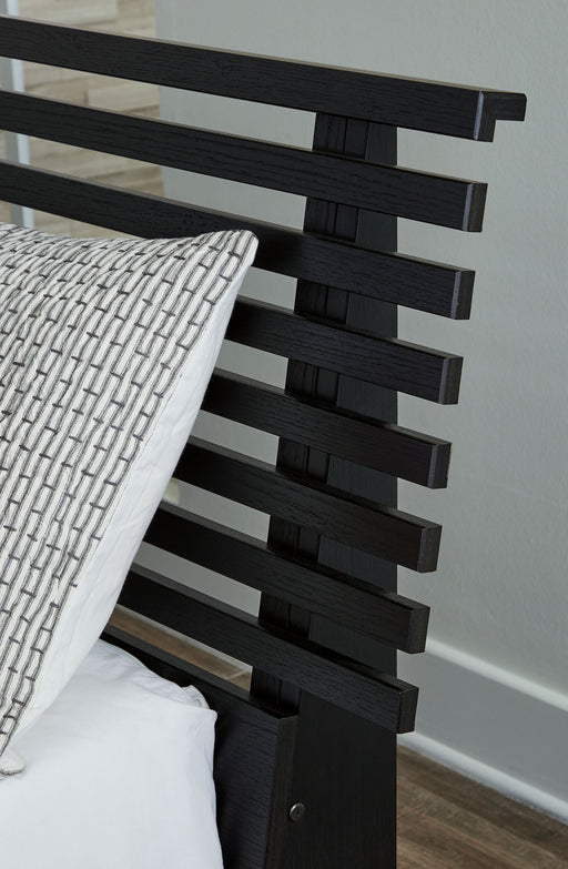 Danziar - Slat Headboard - R&R Furniture Gallery (Fountain Valley, CA)