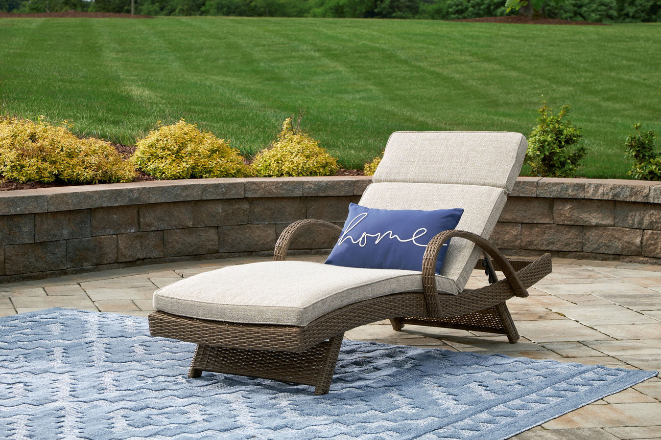 Beachcroft - Chaise Lounge With Cushion - Beige - R&R Furniture Gallery (Fountain Valley, CA)