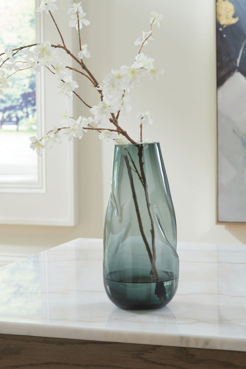 Beamund - Vase - 13" - R&R Furniture Gallery (Fountain Valley, CA)