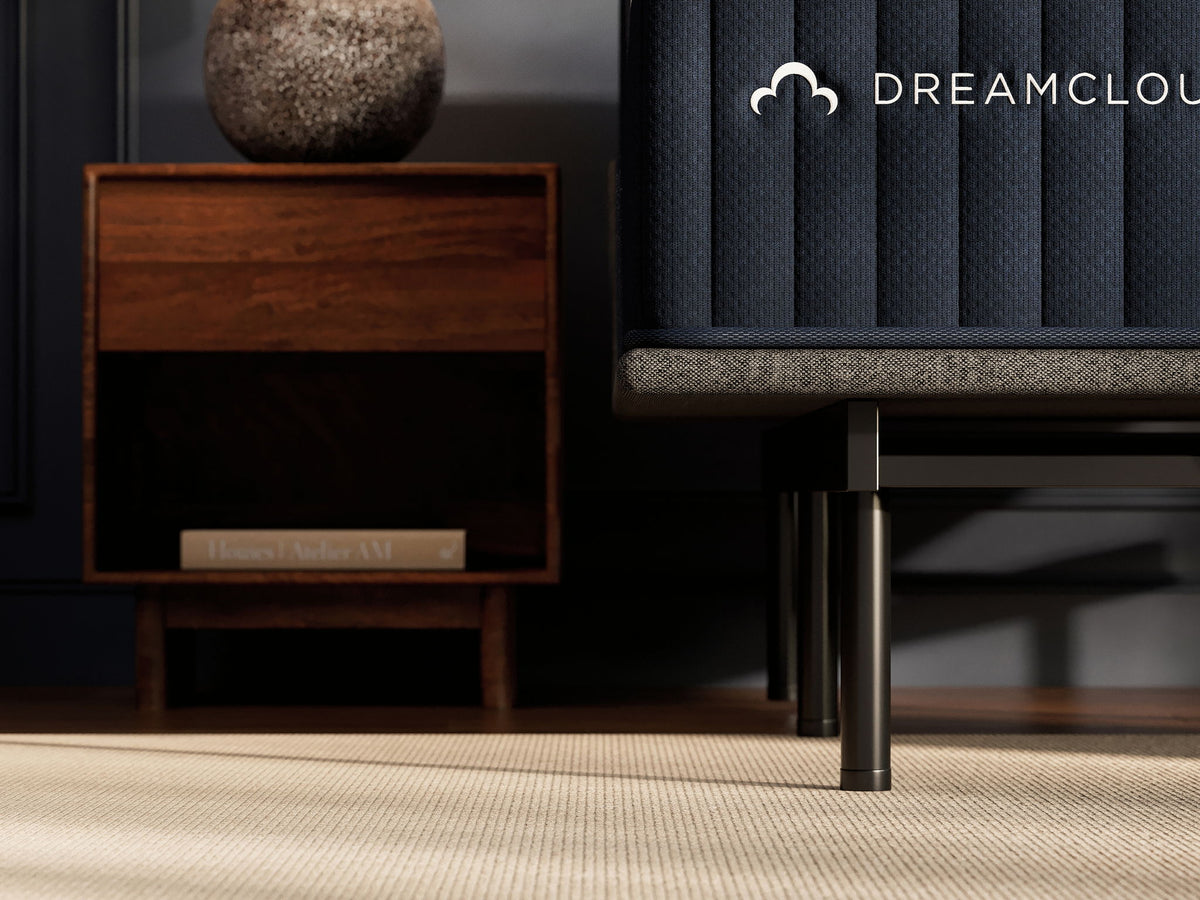 DreamCloud Classic Hybrid - Mattress - R&R Furniture Gallery (Fountain Valley, CA)