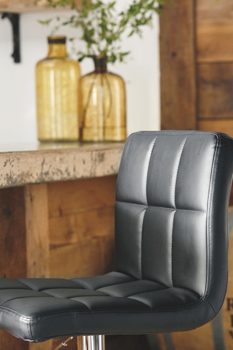 Bellatier - Adjustable Height Barstool (Set of 2) - R&R Furniture Gallery (Fountain Valley, CA)