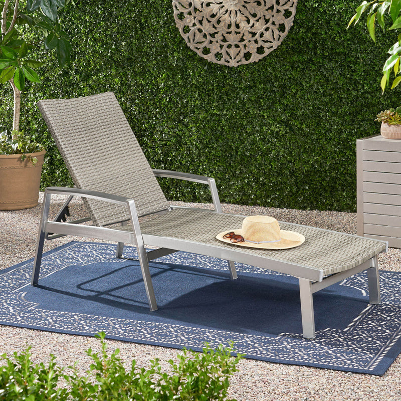 Oxton - Chaise Lounge - R&R Furniture Gallery (Fountain Valley, CA)