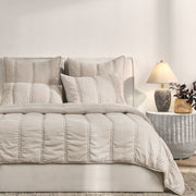 Rowen - Quilt - R&R Furniture Gallery (Fountain Valley, CA)