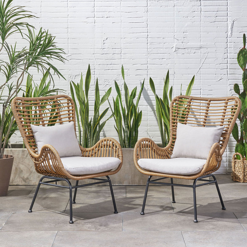 Modern Aesthetic Outdoor Rattan Accent Chair With Metal Legs - R&R Furniture Gallery (Fountain Valley, CA)
