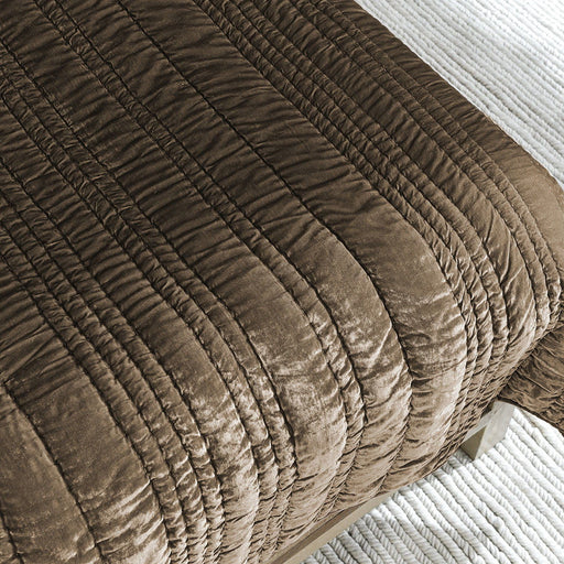 Seville - Queen Quilt Set - Desert Taupe - R&R Furniture Gallery (Fountain Valley, CA)