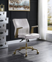 Attica - Executive Office Chair - R&R Furniture Gallery (Fountain Valley, CA)