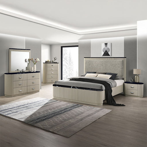 Travonte - Mirror - Gray / Beige - R&R Furniture Gallery (Fountain Valley, CA)