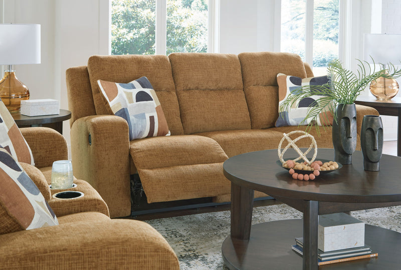 Kanlow - Reclining Sofa - R&R Furniture Gallery (Fountain Valley, CA)