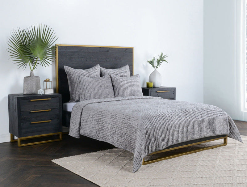 Bari - Velvet Sham - R&R Furniture Gallery (Fountain Valley, CA)