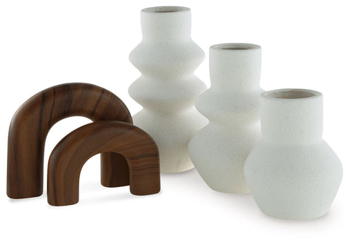 Carterworth - Accessory Set (Set of 5) - White / Brown - R&R Furniture Gallery (Fountain Valley, CA)