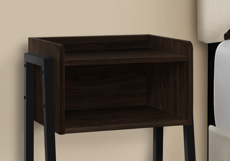 Accent Table, Side Contemporary & Modern Design - R&R Furniture Gallery (Fountain Valley, CA)