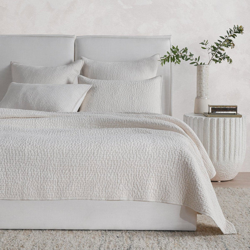 Danica - Quilt - R&R Furniture Gallery (Fountain Valley, CA)