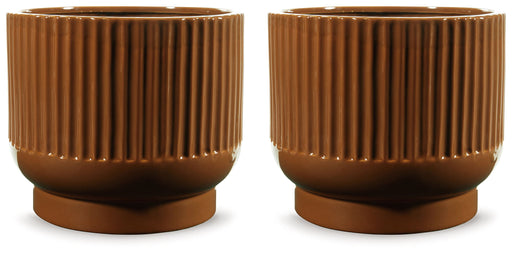 Avalyah - Vase - R&R Furniture Gallery (Fountain Valley, CA)
