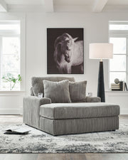 Lindyn - Chaise - R&R Furniture Gallery (Fountain Valley, CA)