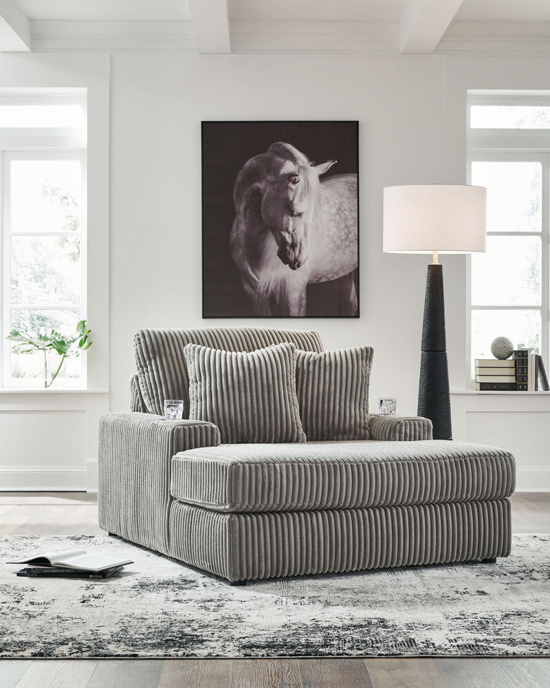 Lindyn - Chaise - R&R Furniture Gallery (Fountain Valley, CA)