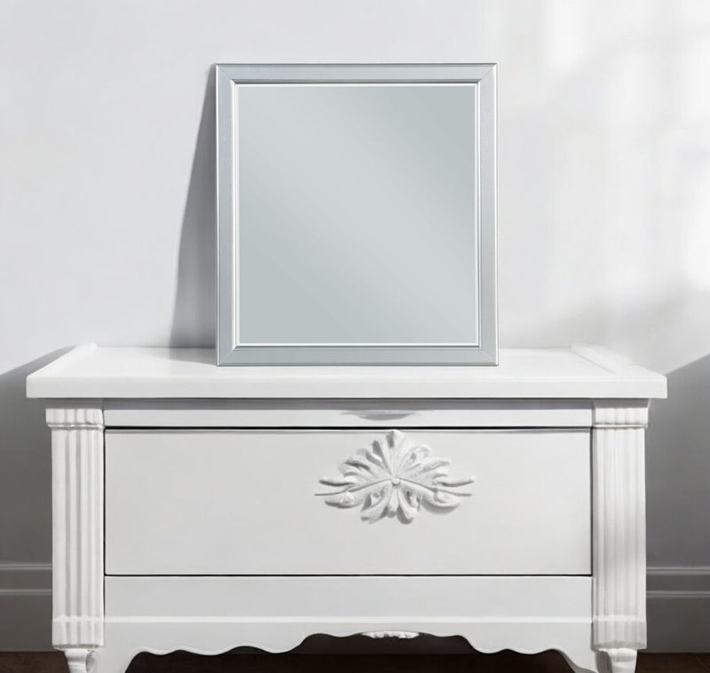 Louis Philippe - Accent Mirror - R&R Furniture Gallery (Fountain Valley, CA)
