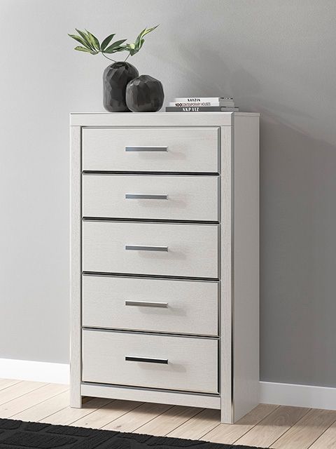Zuraleus - Five Drawer Chest - R&R Furniture Gallery (Fountain Valley, CA)