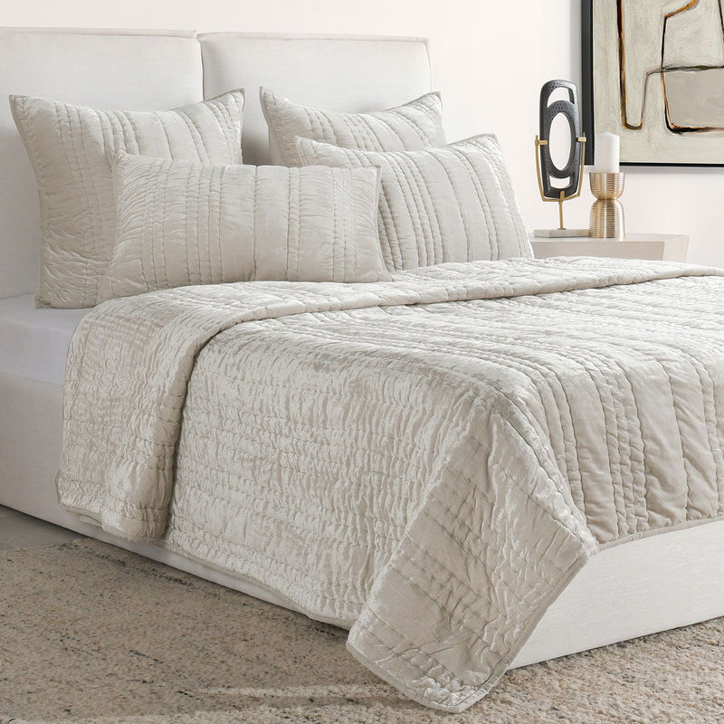 Seville - Quilt - R&R Furniture Gallery (Fountain Valley, CA)