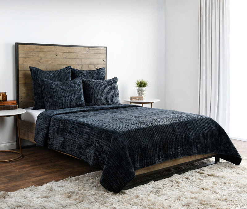 Bari - Velvet Quilt - R&R Furniture Gallery (Fountain Valley, CA)