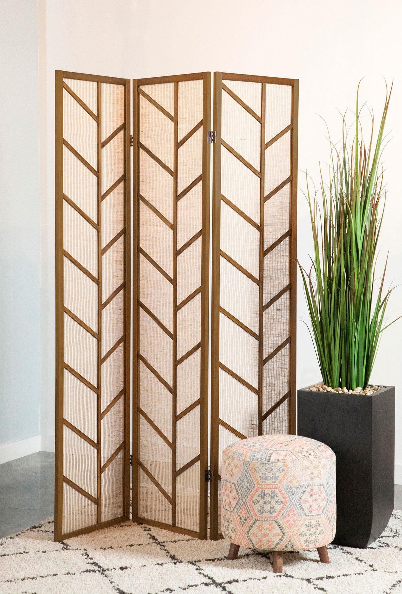 Home Accents > Room Dividers