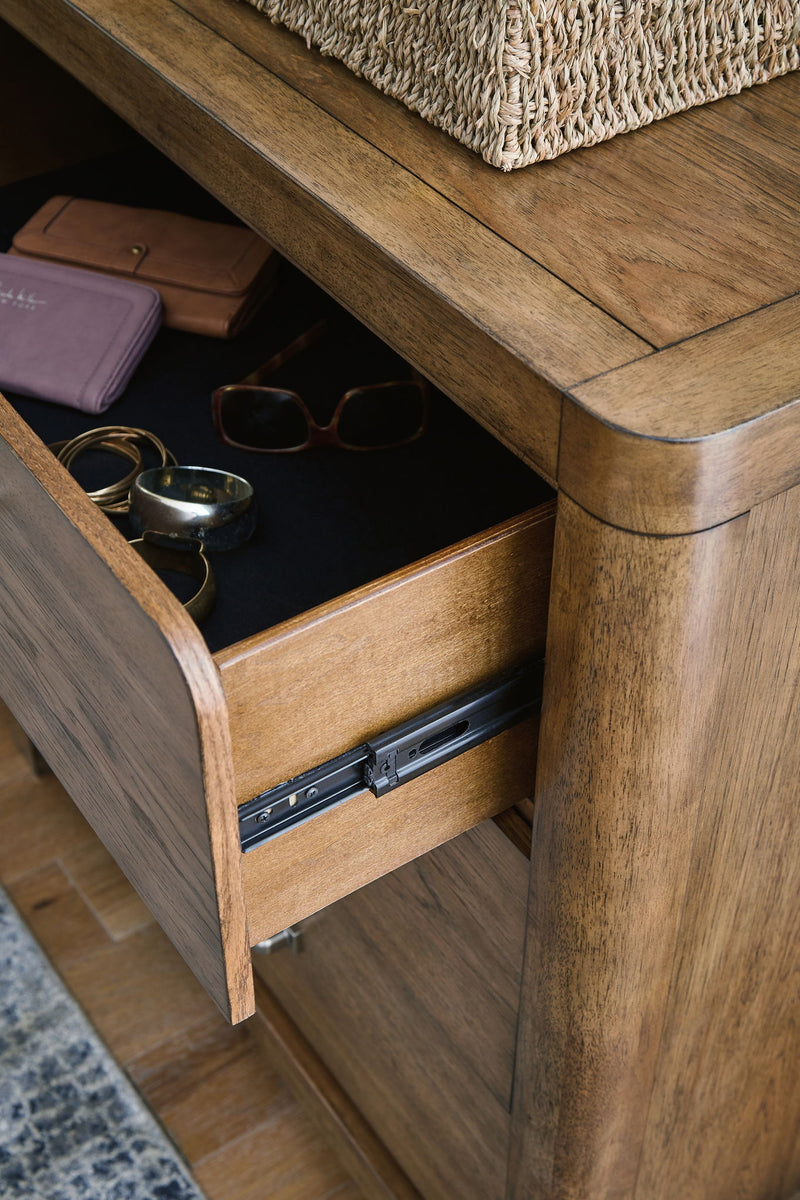 Cabalynn - Five Drawer Chest - Light Brown - R&R Furniture Gallery (Fountain Valley, CA)