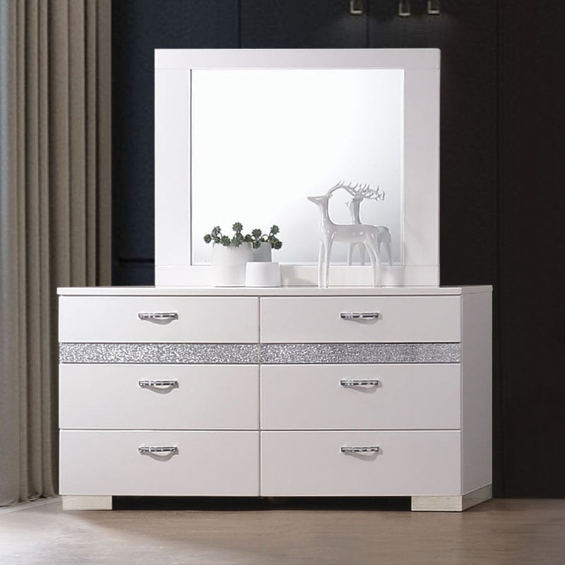 Naima II - Dresser - White High Gloss - R&R Furniture Gallery (Fountain Valley, CA)