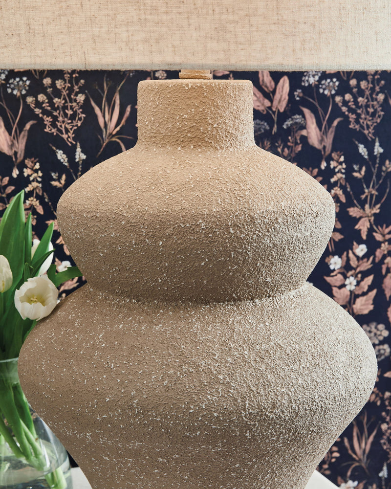 Jossleigh - Metal Table Lamp - Beige - R&R Furniture Gallery (Fountain Valley, CA)