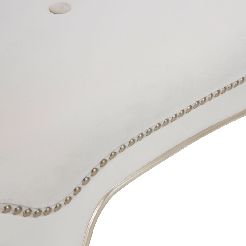 London Place - Bed Bench - Creamy Pearl - R&R Furniture Gallery (Fountain Valley, CA)