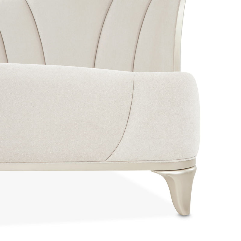 La Marisia - Upholstered Bed - R&R Furniture Gallery (Fountain Valley, CA)