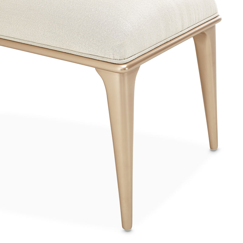 La Rachelle - Bed Bench - Champagne - R&R Furniture Gallery (Fountain Valley, CA)