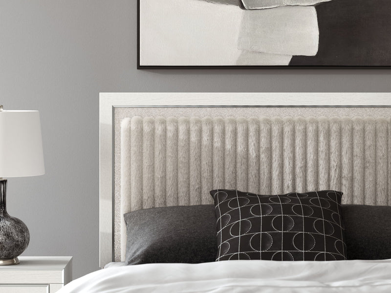 Zuraleus - Upholstered Panel Bed - R&R Furniture Gallery (Fountain Valley, CA)