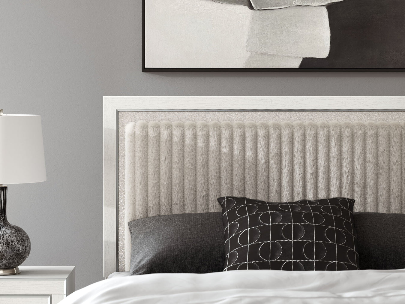 Zuraleus - Upholstered Panel Bed - R&R Furniture Gallery (Fountain Valley, CA)