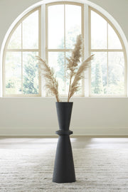 Collisten - Vase - R&R Furniture Gallery (Fountain Valley, CA)