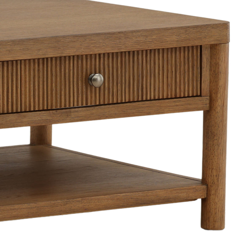 Estrada - Table