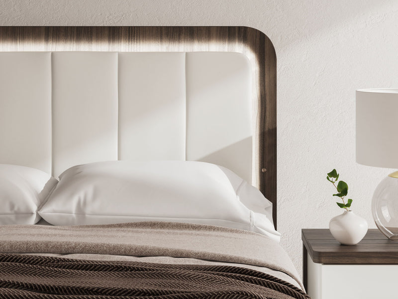 Kendanport - Upholstered Bed - R&R Furniture Gallery (Fountain Valley, CA)
