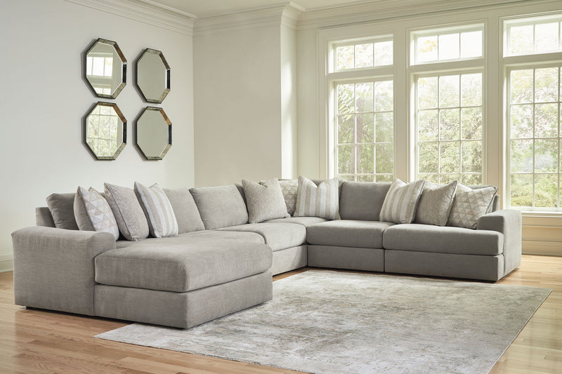 Avaliyah - Sectional - R&R Furniture Gallery (Fountain Valley, CA)