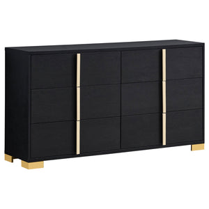 Bedroom Set With Accents