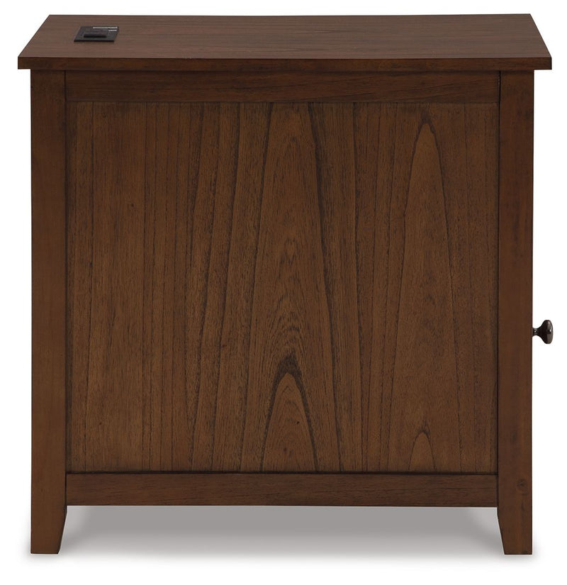 Treytown - Chair Side End Table - R&R Furniture Gallery (Fountain Valley, CA)