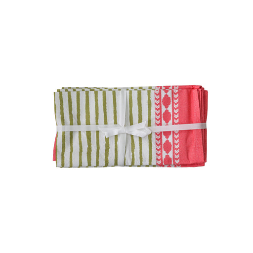 Set of four TOV Furniture Crissy bamboo cotton canvas printed napkins in pink with floral design for table decor.