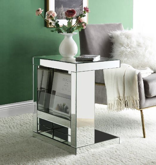 Dominic - 24" Accent Table - Mirrored - R&R Furniture Gallery (Fountain Valley, CA)