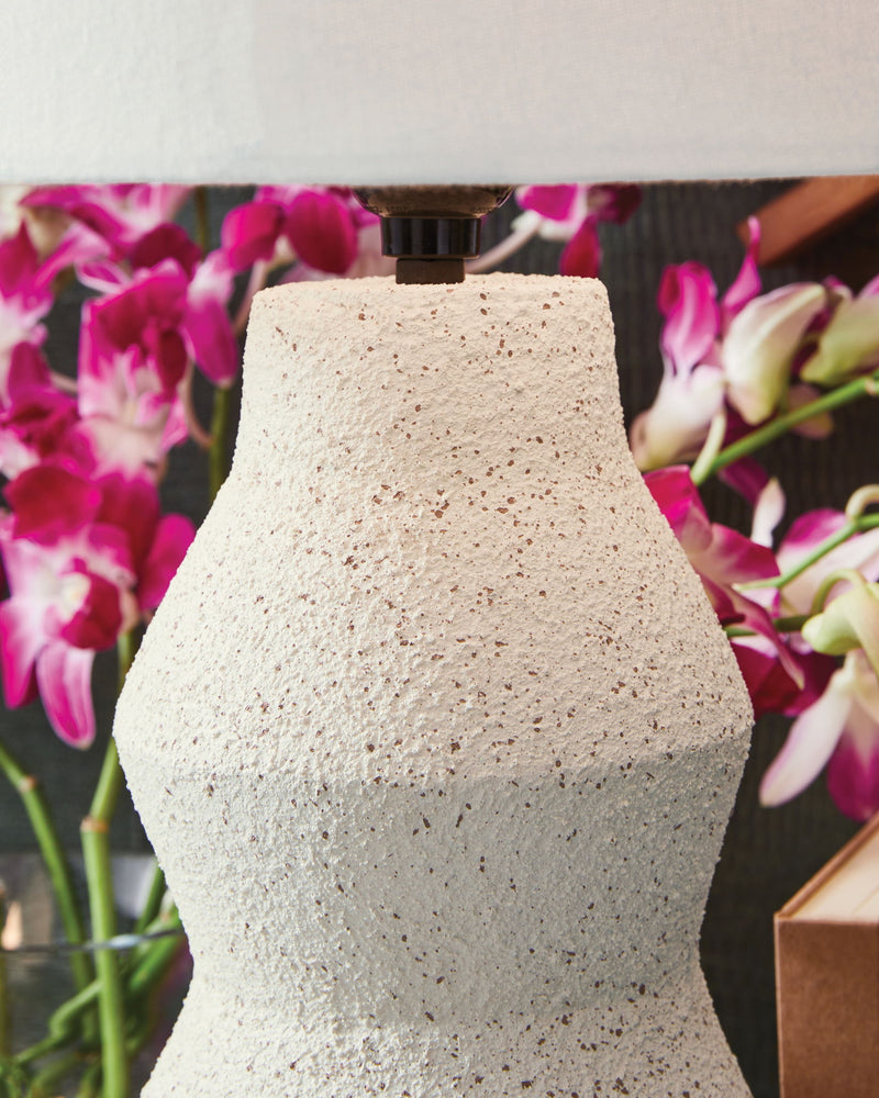 Dawthorne - Paper Table Lamp - Cream - R&R Furniture Gallery (Fountain Valley, CA)