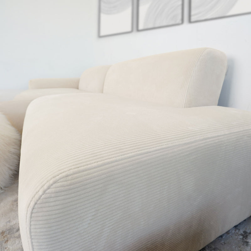 Mar - High-Quality Sectional Sofa - R&R Furniture Gallery (Fountain Valley, CA)