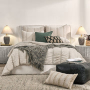 Rowen - Quilt - R&R Furniture Gallery (Fountain Valley, CA)