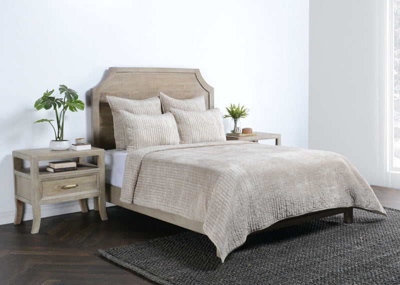 Bari - Velvet Quilt Set - R&R Furniture Gallery (Fountain Valley, CA)