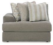 Avaliyah - Sectional - R&R Furniture Gallery (Fountain Valley, CA)