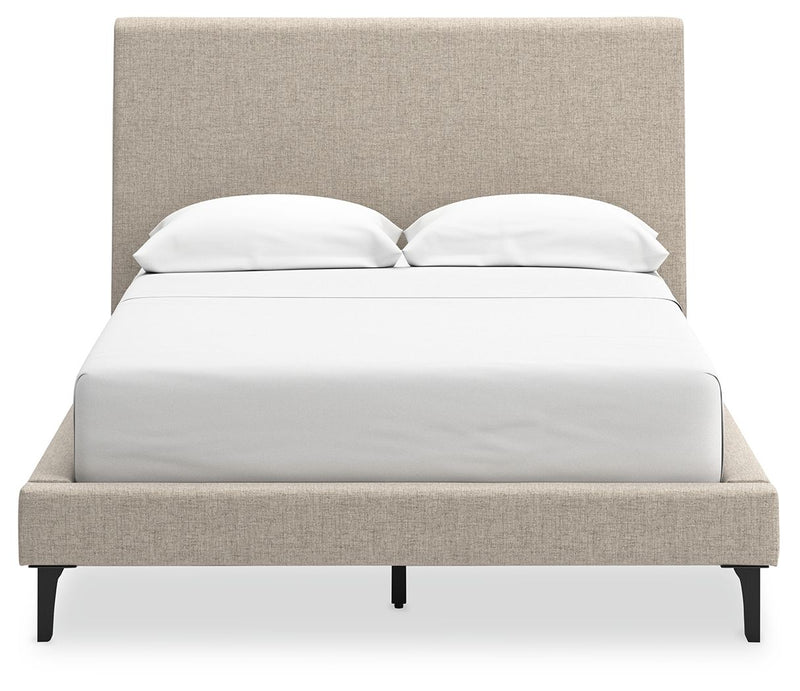 Cielden - Upholstered Bed With Roll Slats - R&R Furniture Gallery (Fountain Valley, CA)