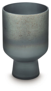 Pennmore - Vase - R&R Furniture Gallery (Fountain Valley, CA)