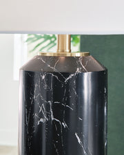 Hanzila - Poly Table Lamp - Black / Gold Finish - R&R Furniture Gallery (Fountain Valley, CA)