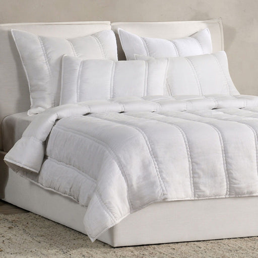 Rowen - Quilt - R&R Furniture Gallery (Fountain Valley, CA)